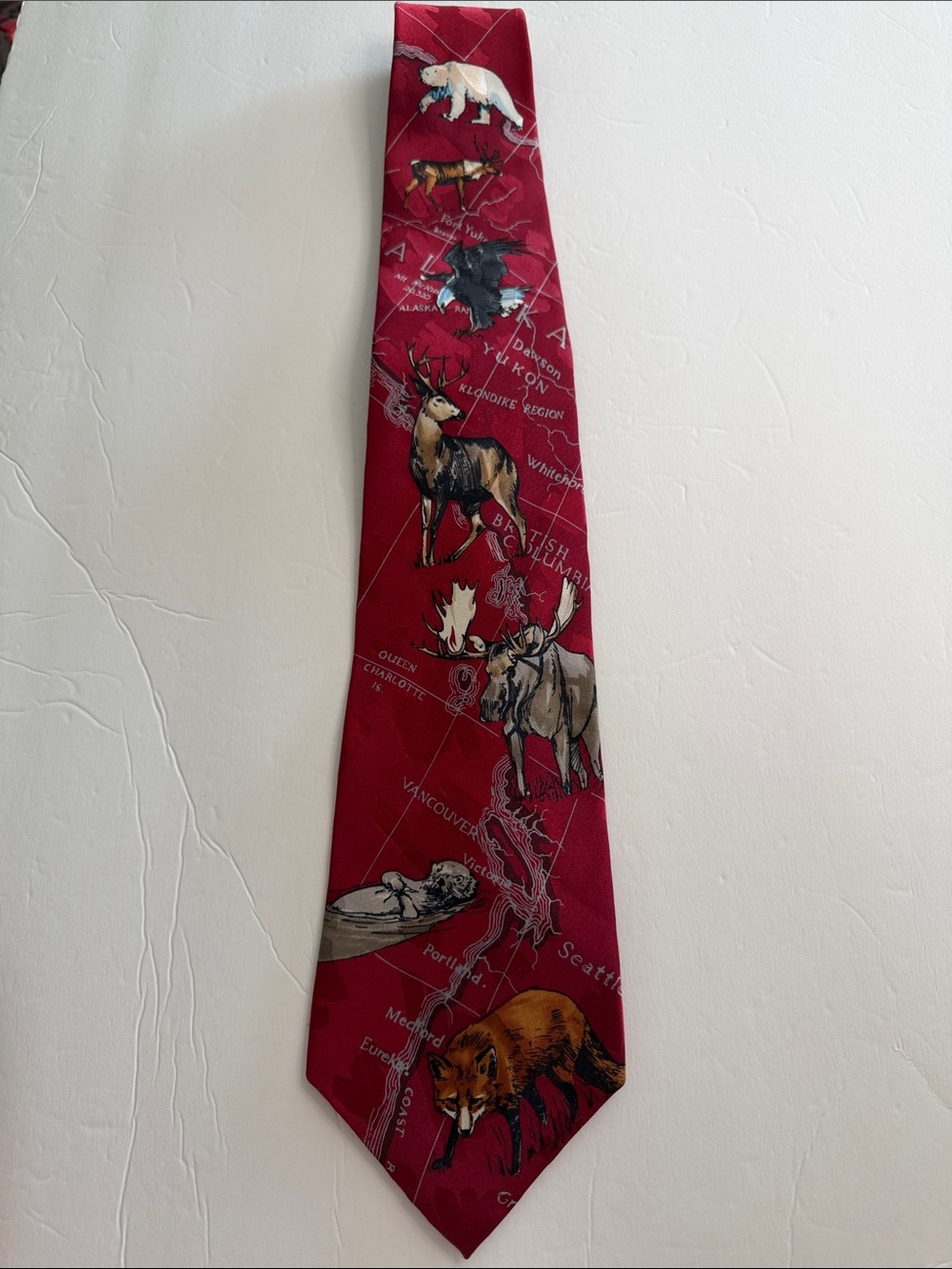 World Wildlife Fund  Red Wildlife Scenic Silk Tie